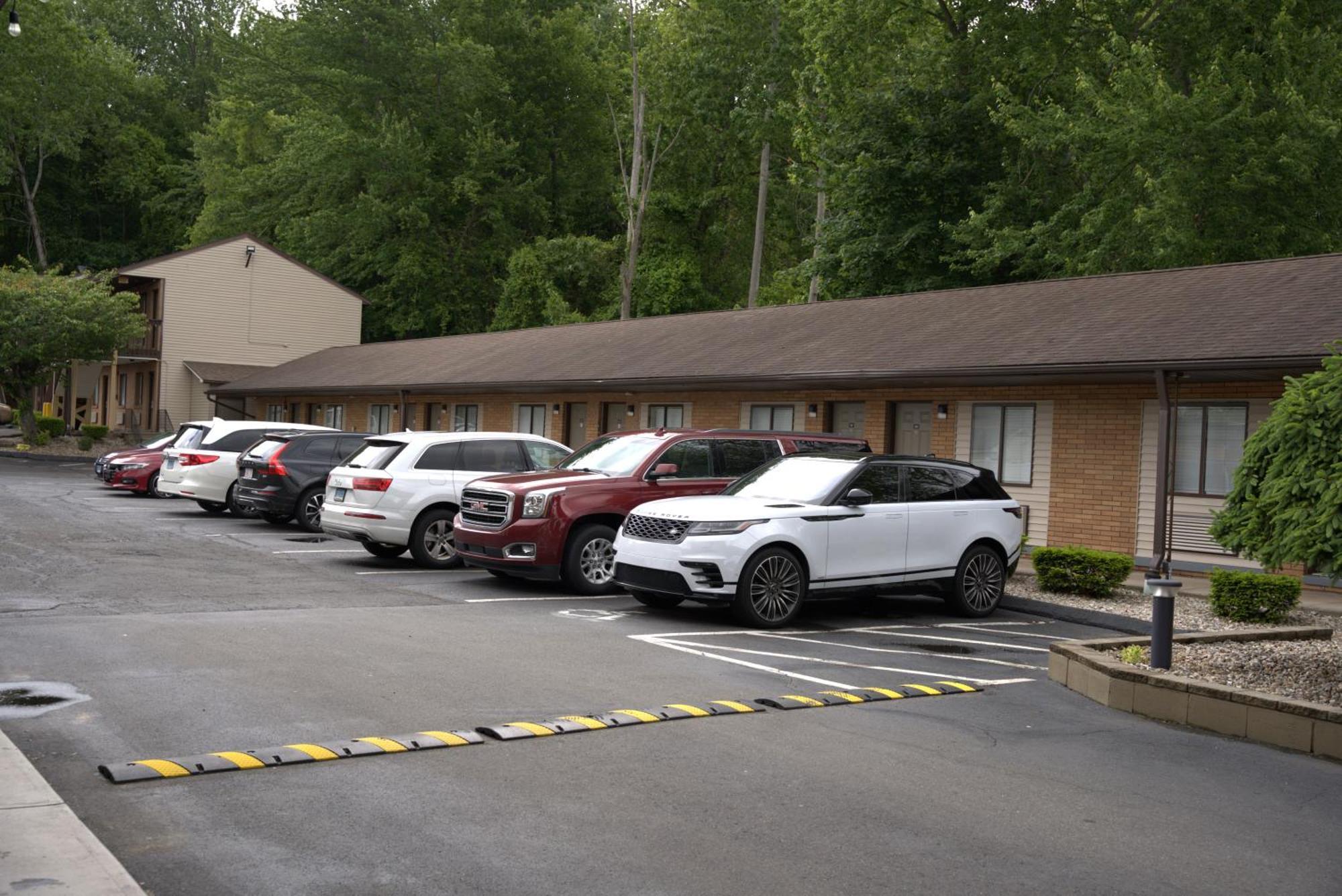 Carrier Motor Lodge Newington エクステリア 写真